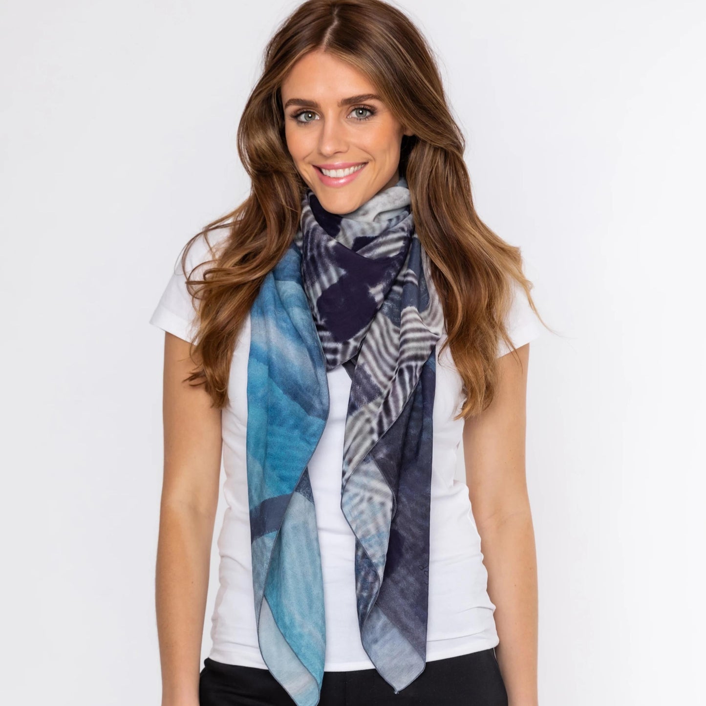 UNEXPECTED silk-cotton scarf