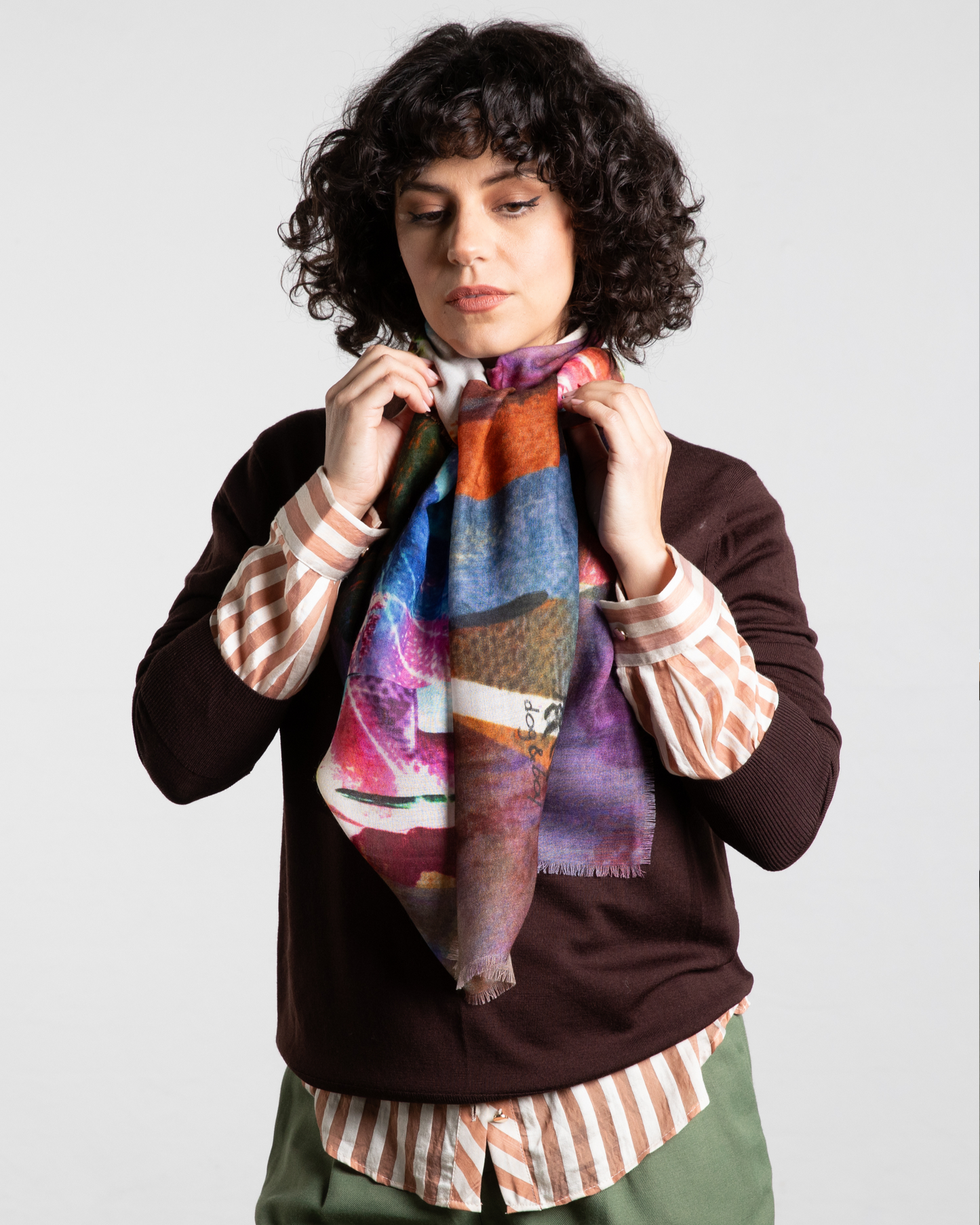 BEGUILE wool scarf