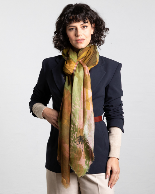 ERUMPENT wool scarf